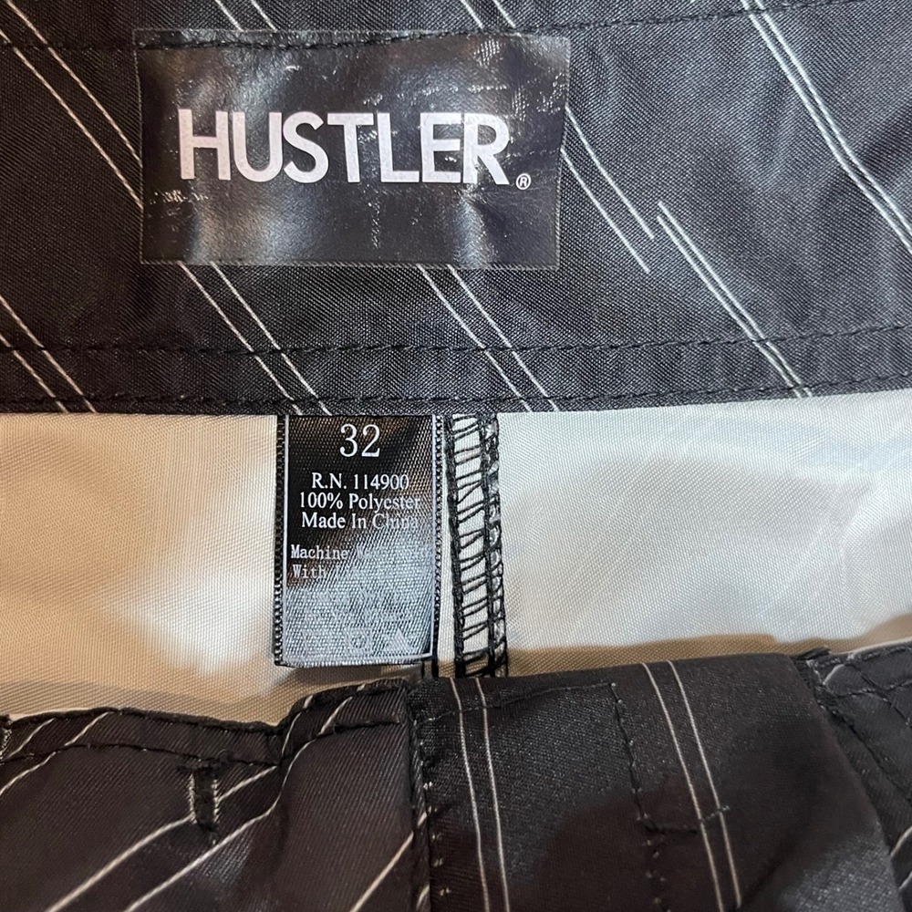 NEW Y2K Hustler Striped Board Shorts Black Grey Geometric Swim Trunks Mens 32 - Picture 3 of 5